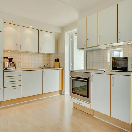 Leilighet Helvig - 2-3km From The Sea By Interhome